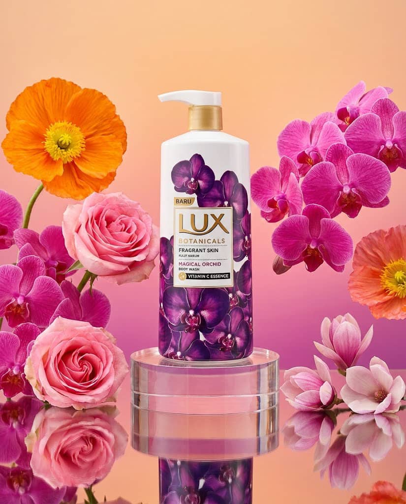 Flowers · Acrylic · Luxury Prompt